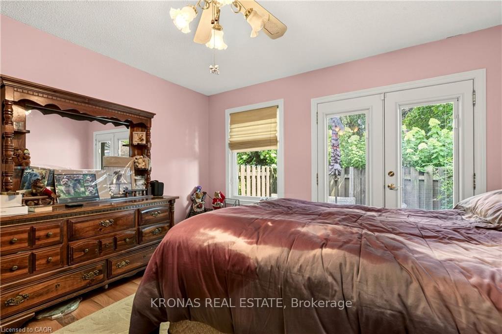 Photo 21 of 376 Melanie Crescent, Hamilton, Ancaster — HOMEH
