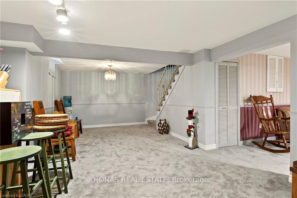 Photo 27 of 376 Melanie Crescent, Hamilton, Ancaster — HOMEH