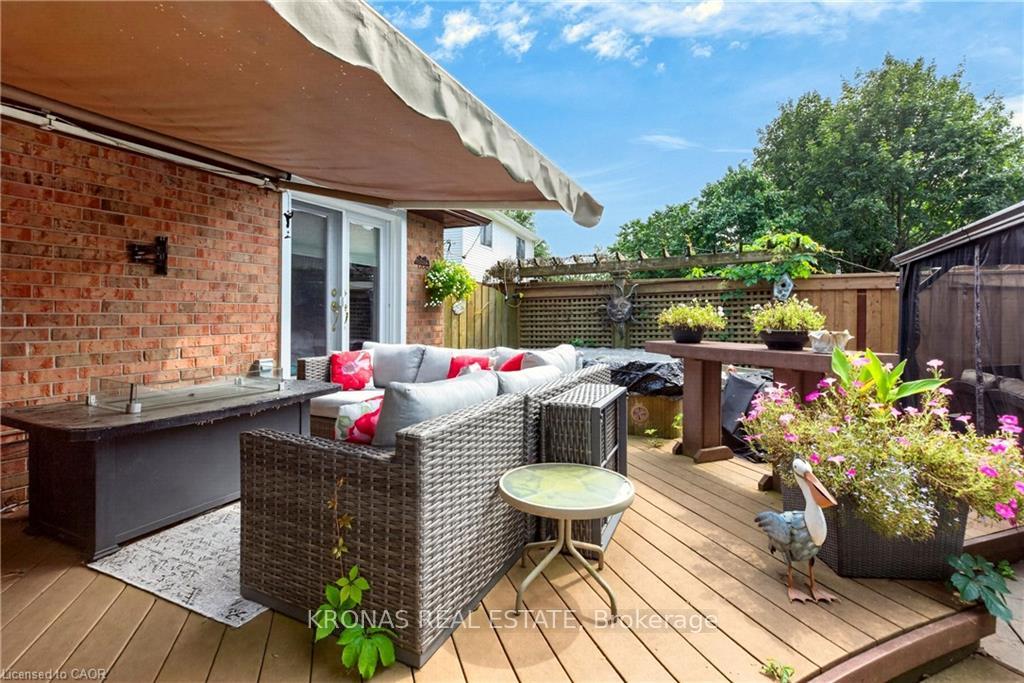 Photo 37 of 376 Melanie Crescent, Hamilton, Ancaster — HOMEH