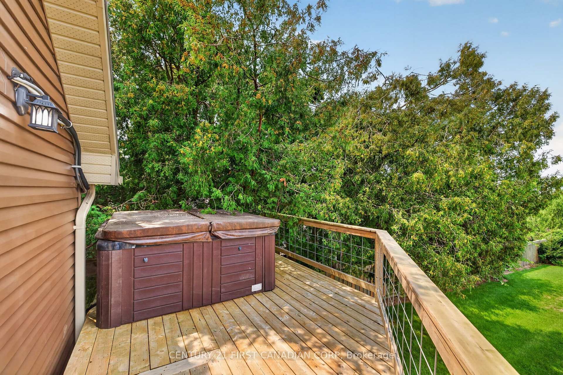 Photo 1 of 6196 Falconbridge Drive, Southwest Middlesex, Rural Southwest Middlesex — HOMEH