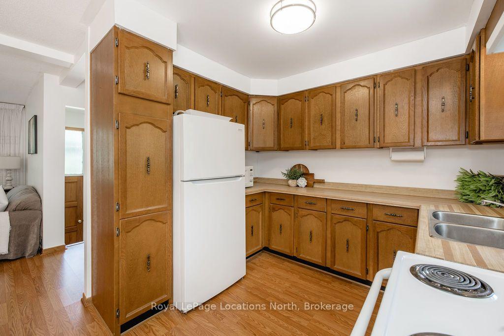 Photo 13 of 1928 Champlain Road, Tiny, Rural Tiny — HOMEH