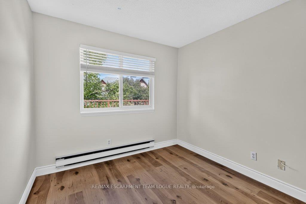 Photo 16 of Unit 1531, 1482 Pilgrims Way, Oakville, Glen Abbey — HOMEH