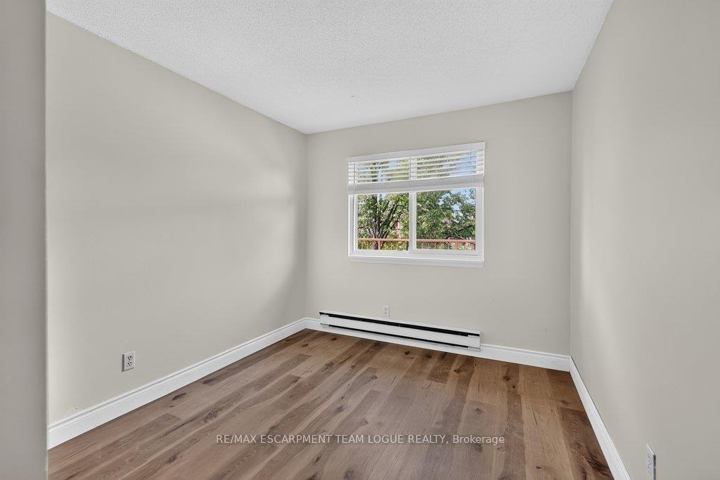 Photo 17 of Unit 1531, 1482 Pilgrims Way, Oakville, Glen Abbey — HOMEH