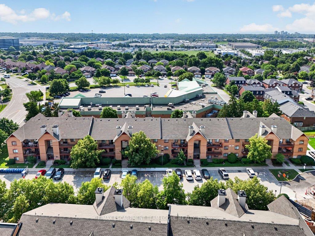Photo 32 of Unit 1531, 1482 Pilgrims Way, Oakville, Glen Abbey — HOMEH