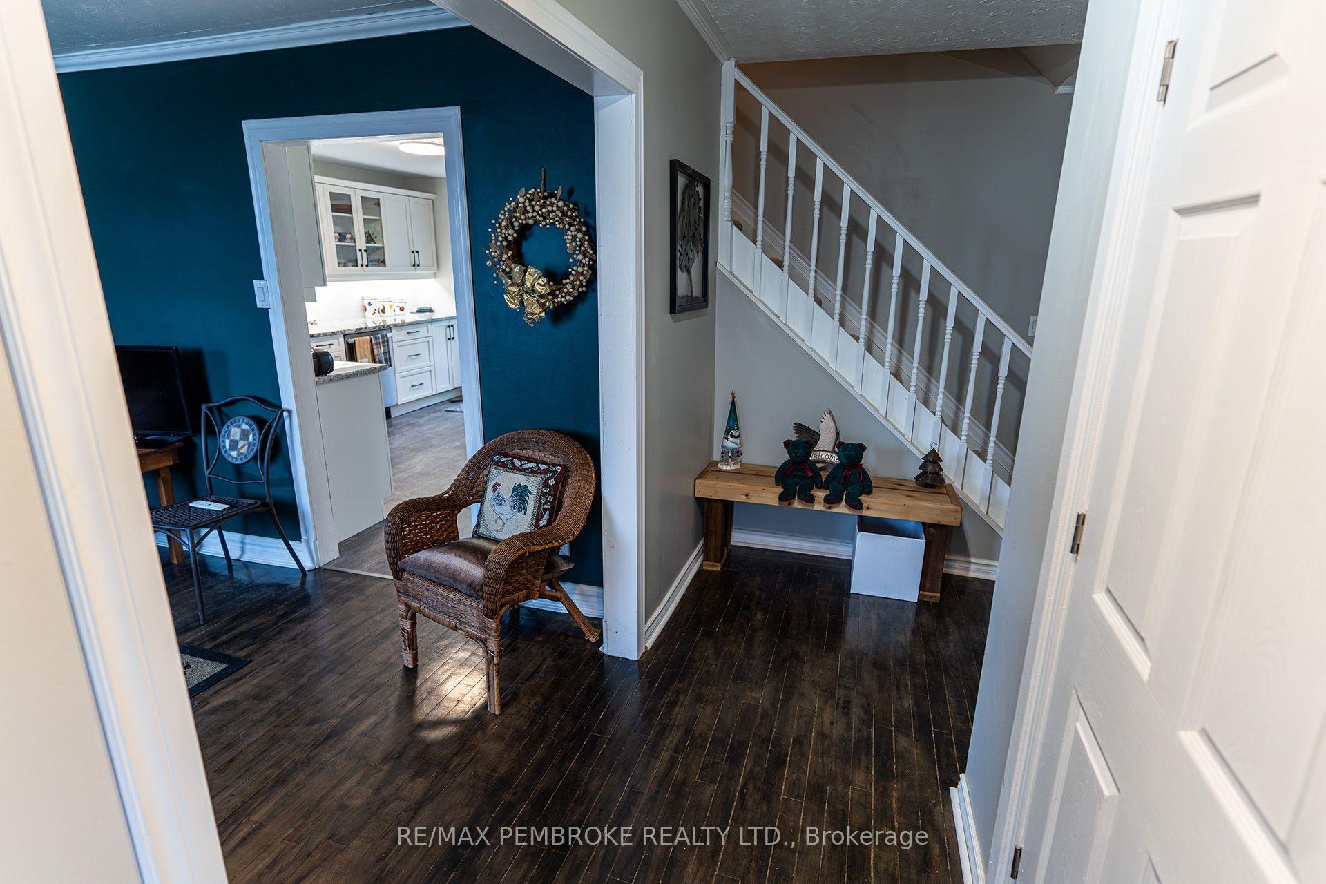 Photo 7 of 496 Wilbert Street, Pembroke, Pembroke — HOMEH