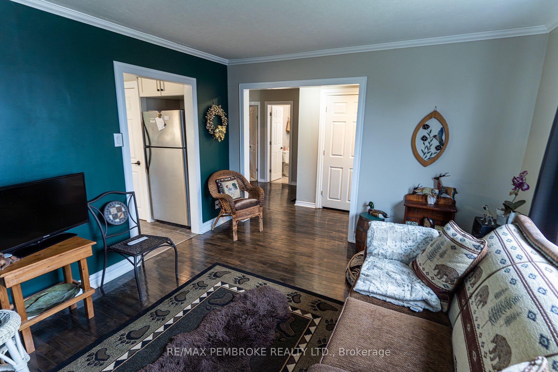Photo 9 of 496 Wilbert Street, Pembroke, Pembroke — HOMEH