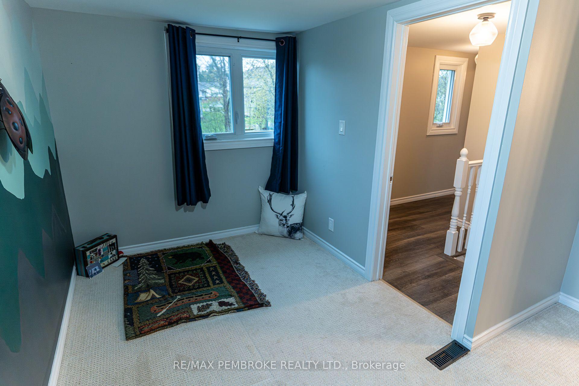 Photo 19 of 496 Wilbert Street, Pembroke, Pembroke — HOMEH