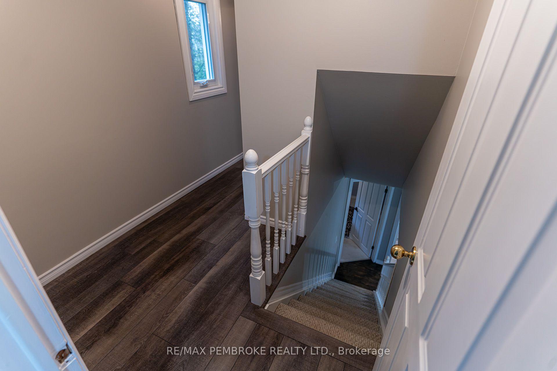 Photo 22 of 496 Wilbert Street, Pembroke, Pembroke — HOMEH