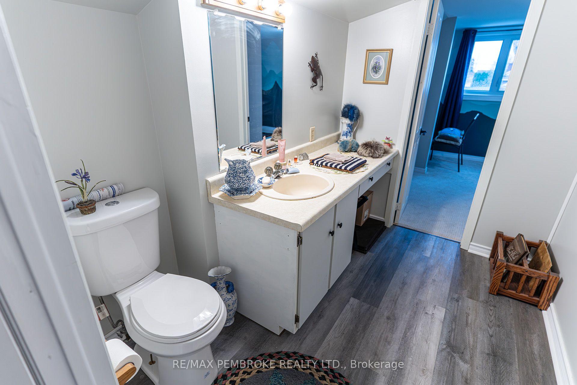 Photo 27 of 496 Wilbert Street, Pembroke, Pembroke — HOMEH
