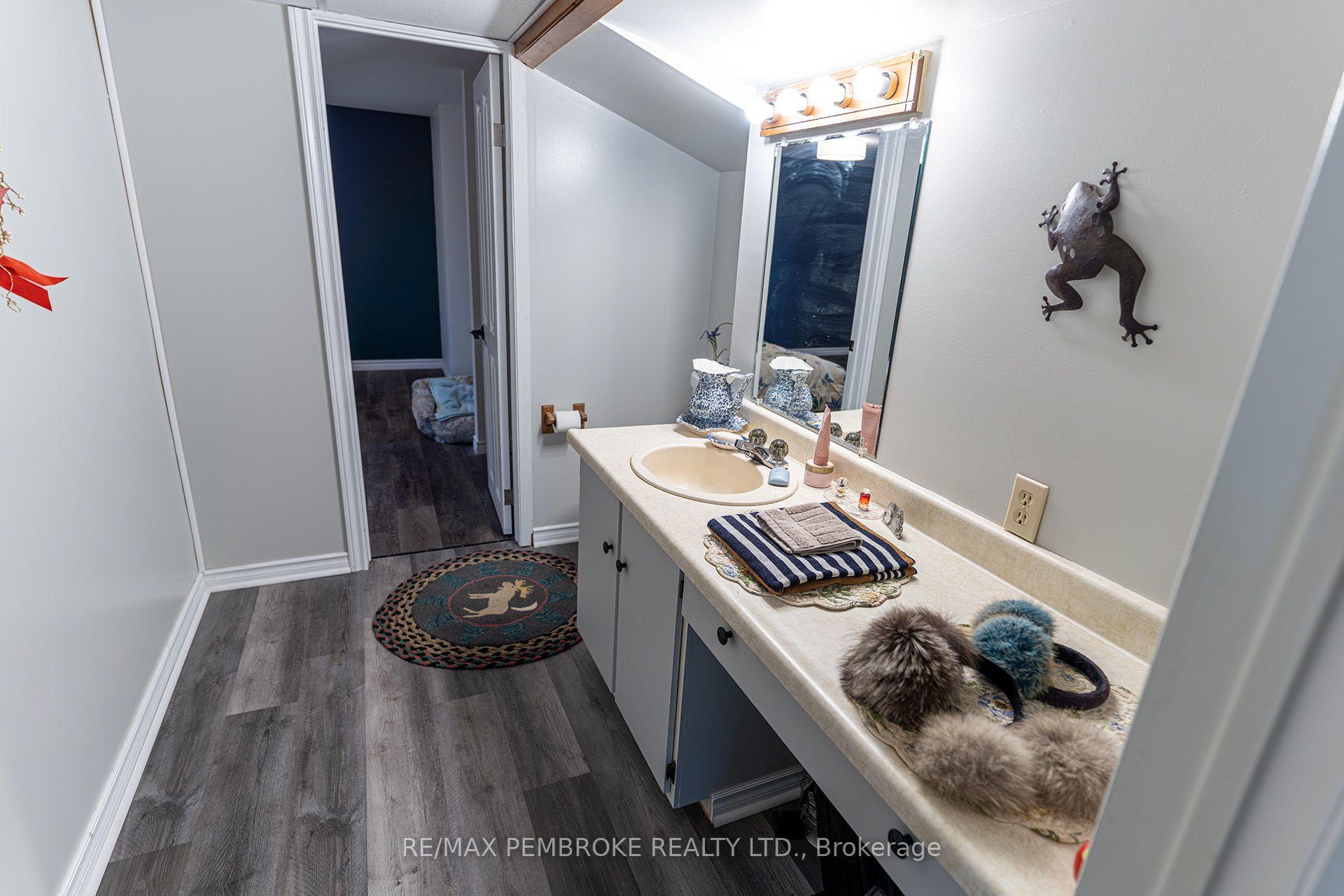 Photo 28 of 496 Wilbert Street, Pembroke, Pembroke — HOMEH