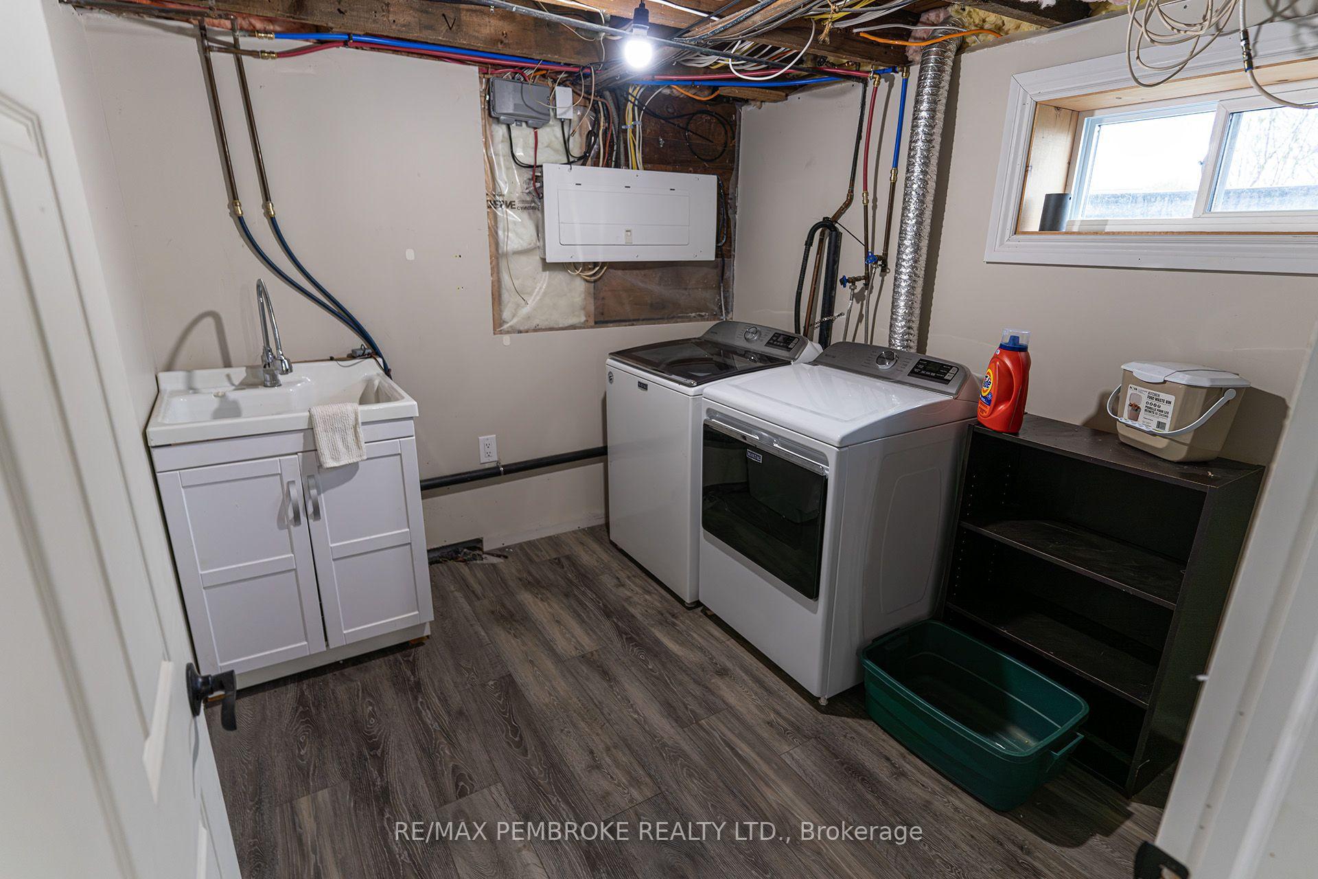 Photo 29 of 496 Wilbert Street, Pembroke, Pembroke — HOMEH