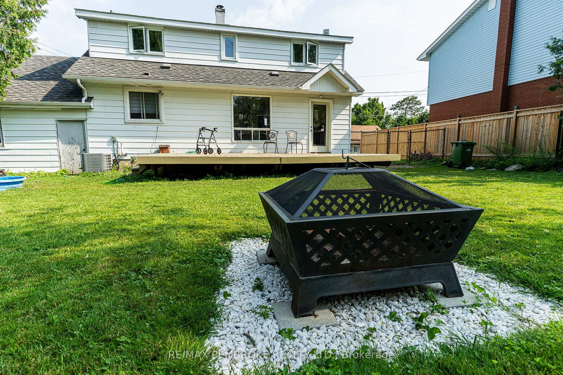 Photo 38 of 496 Wilbert Street, Pembroke, Pembroke — HOMEH