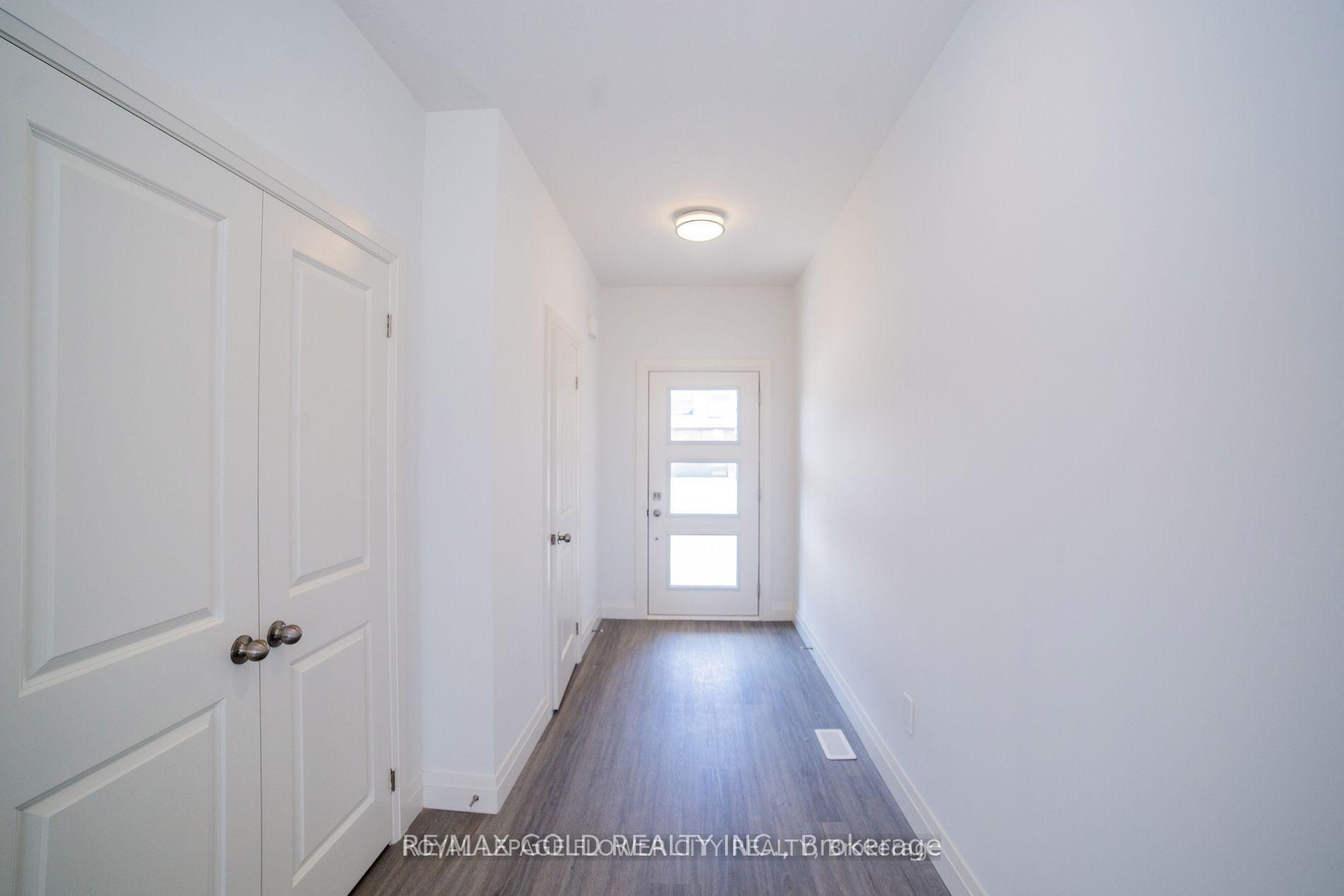 Photo 8 of 174 Byers Street, London, South W — HOMEH