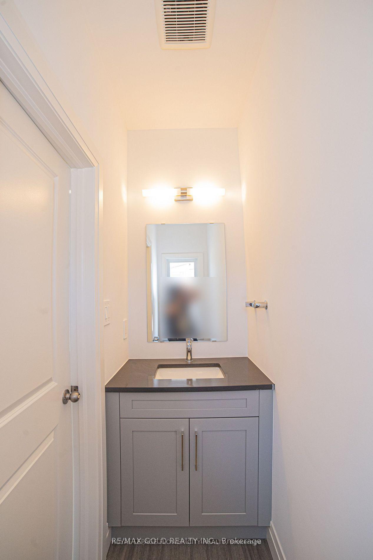 Photo 23 of 174 Byers Street, London, South W — HOMEH