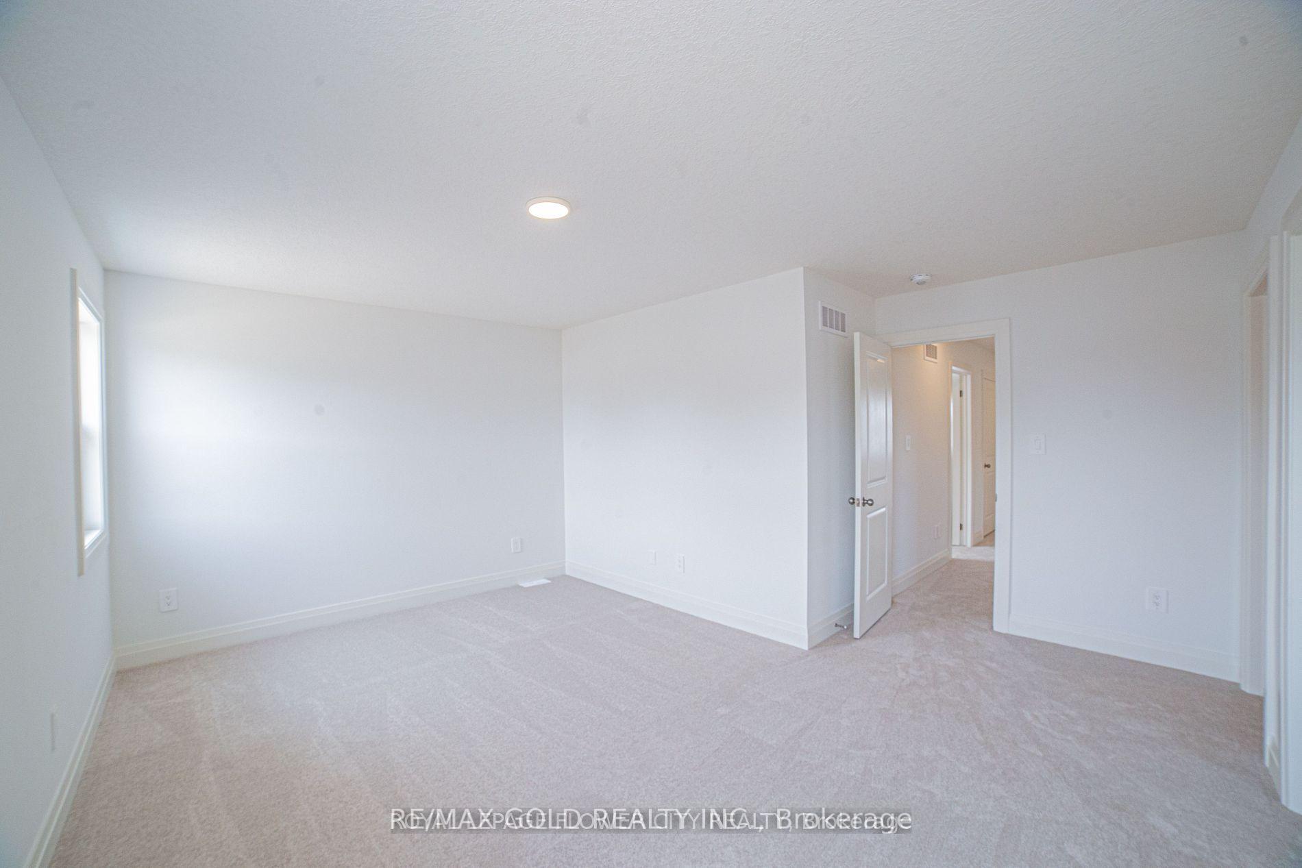 Photo 24 of 174 Byers Street, London, South W — HOMEH