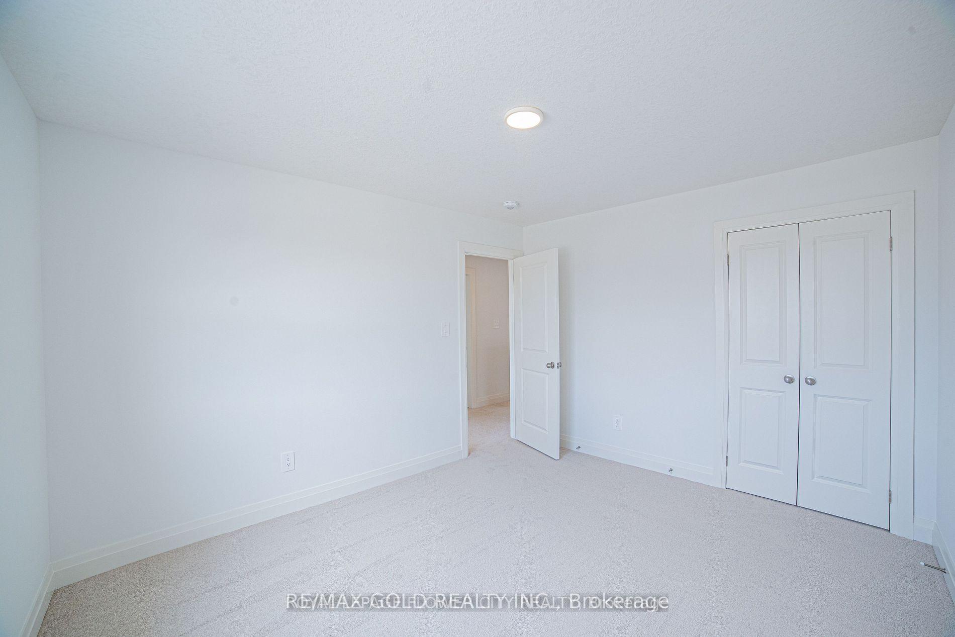 Photo 31 of 174 Byers Street, London, South W — HOMEH