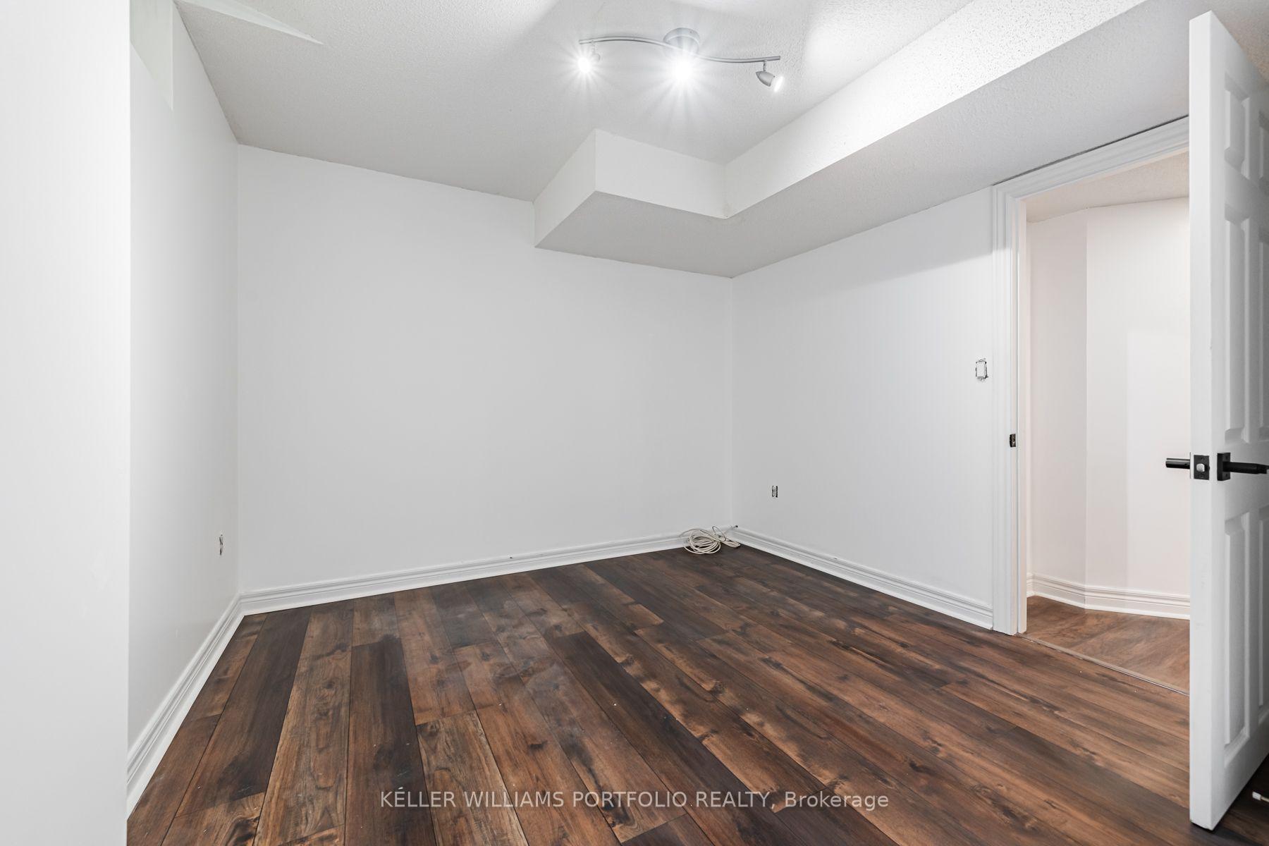 Photo 7 of Unit Lower, 131 Bachman Drive, Vaughan, Maple — HOMEH