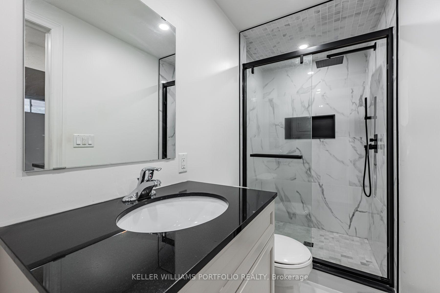 Photo 11 of Unit Lower, 131 Bachman Drive, Vaughan, Maple — HOMEH