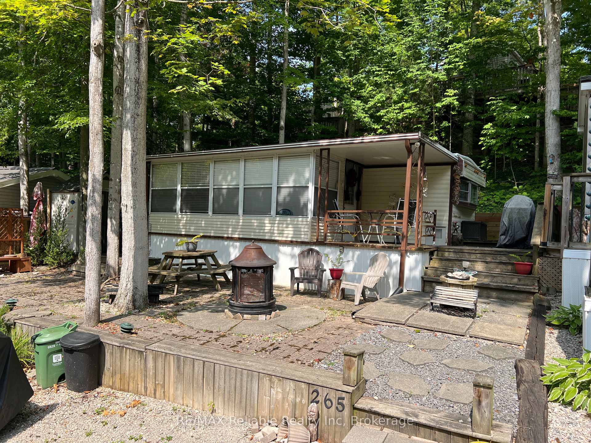 Photo 3 of Unit 265, 76735 Wildwood Line, Bluewater, Stanley — HOMEH