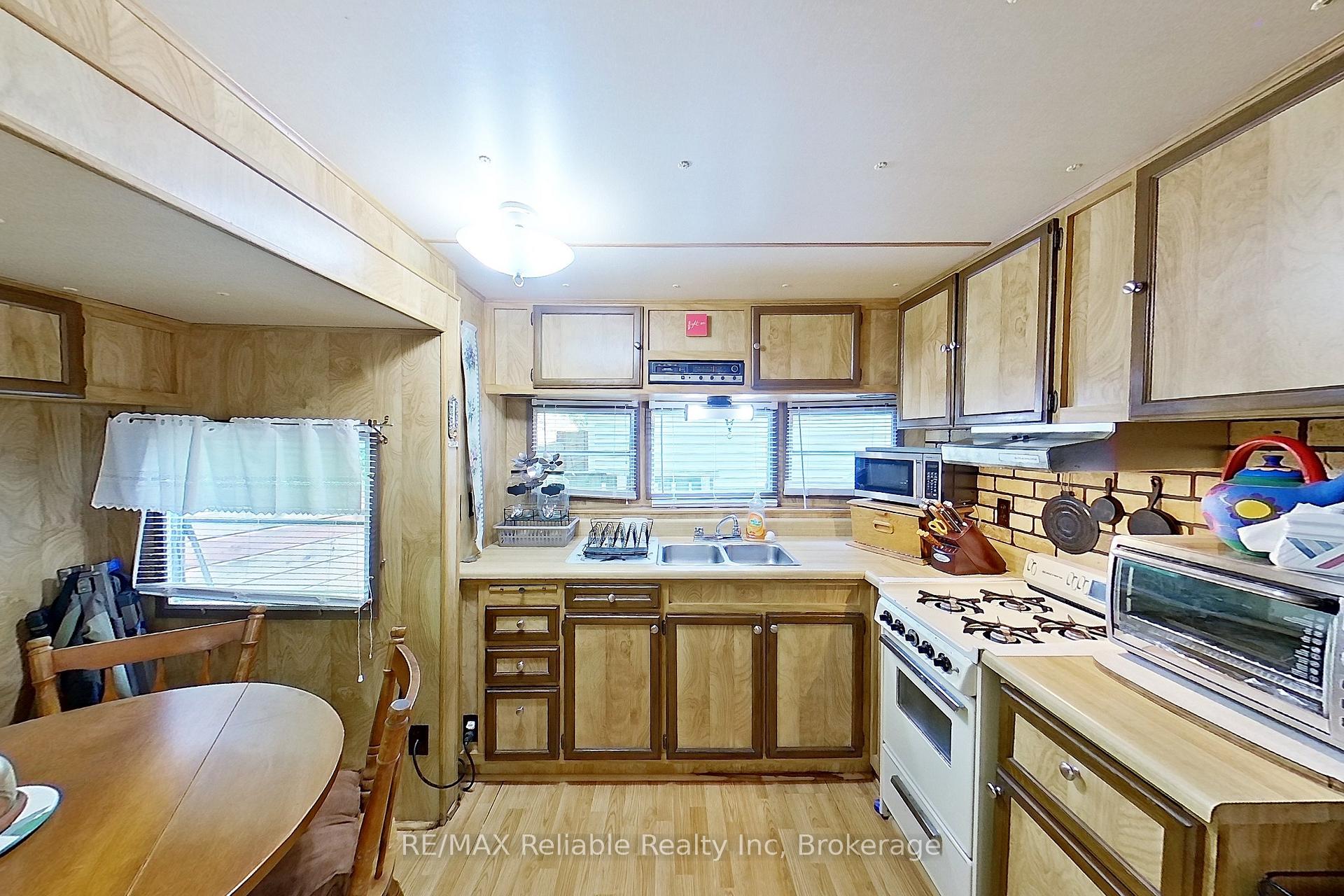 Photo 14 of Unit 265, 76735 Wildwood Line, Bluewater, Stanley — HOMEH