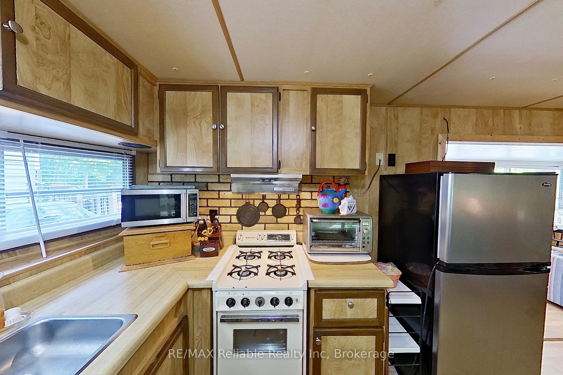 Photo 15 of Unit 265, 76735 Wildwood Line, Bluewater, Stanley — HOMEH