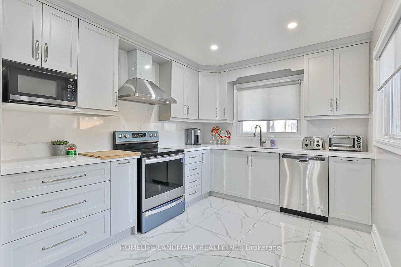 Photo 11 of 77 Briarwood Road, Markham, Unionville — HOMEH