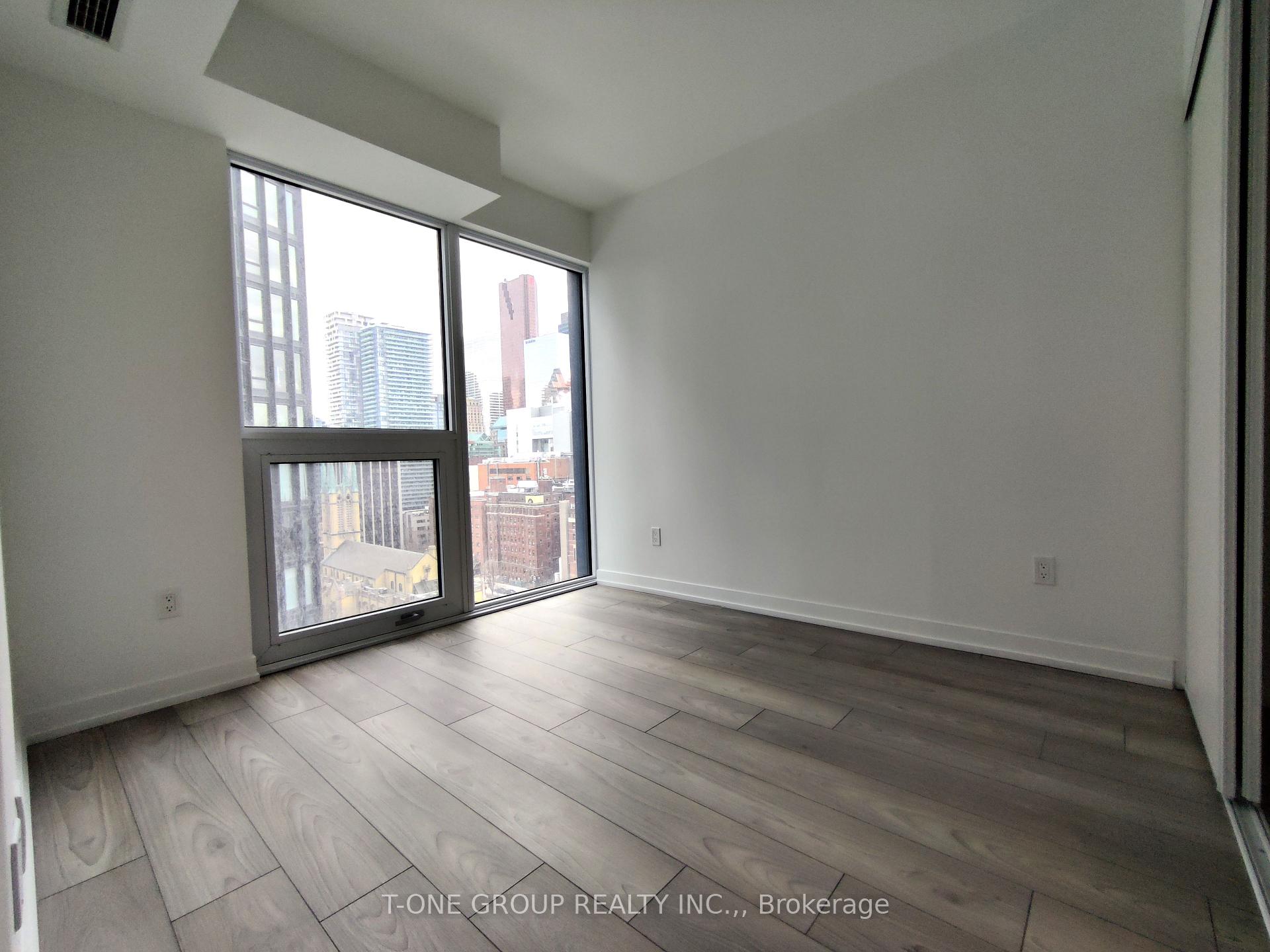 Photo 4 of Unit 1805, 82 Dalhousie Street, Toronto, Church-Yonge Corridor — HOMEH