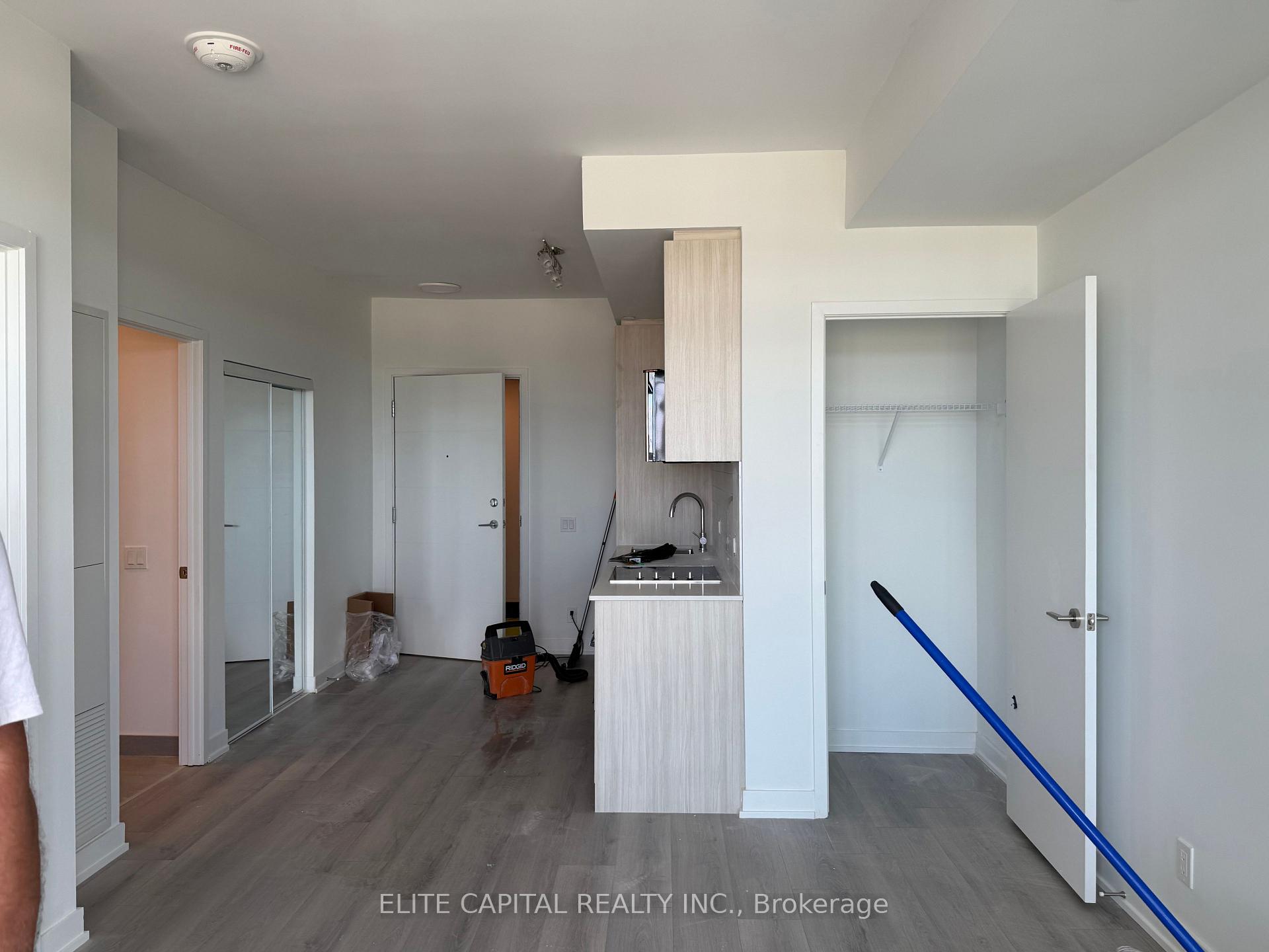 Photo 3 of Unit 521, 20 Deans Drive, Scarborough, Clairlea-Birchmount — HOMEH