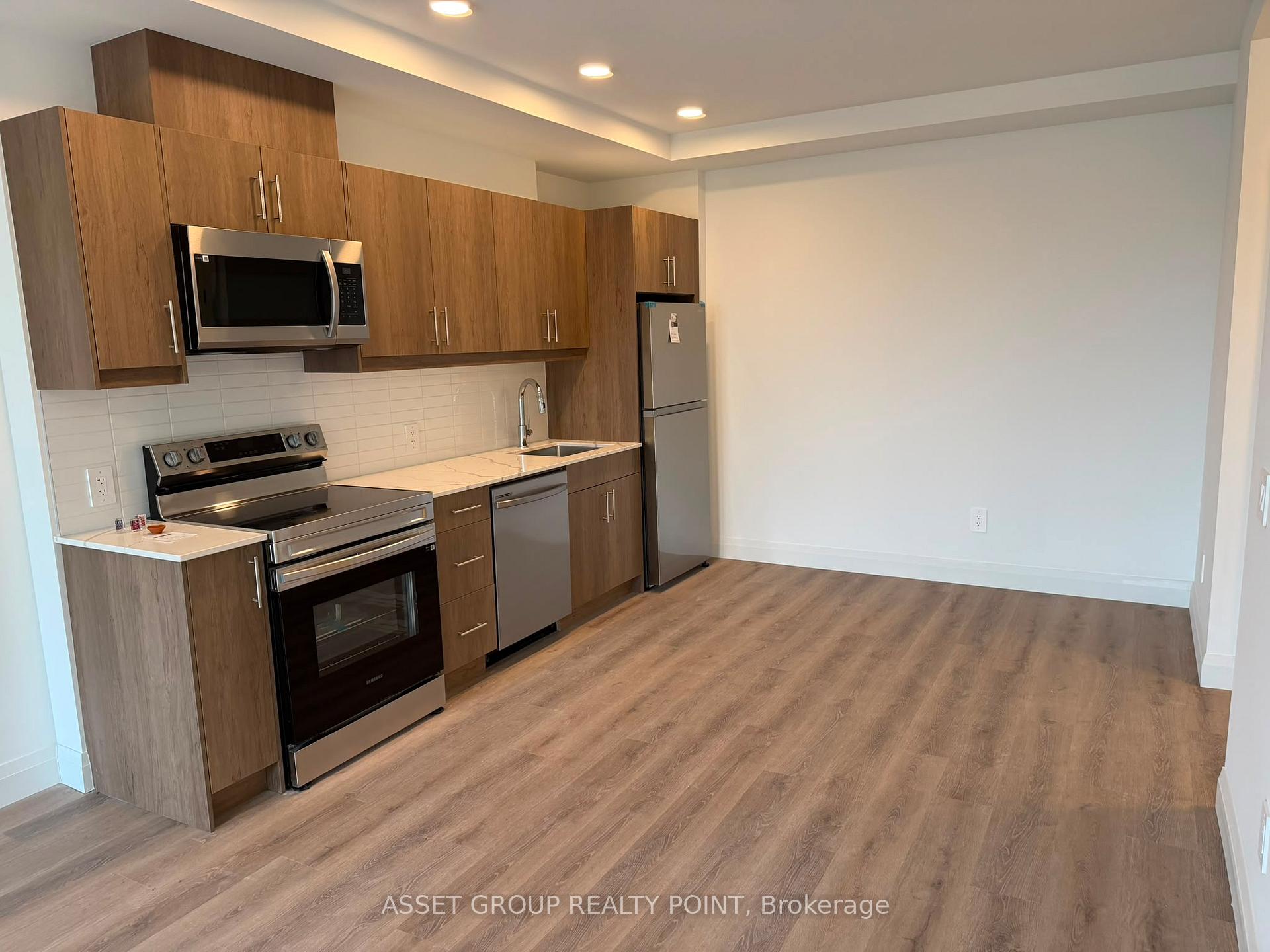 Photo 3 of Unit 206, 1333 Weber Street E, Kitchener, Stanley Park — HOMEH