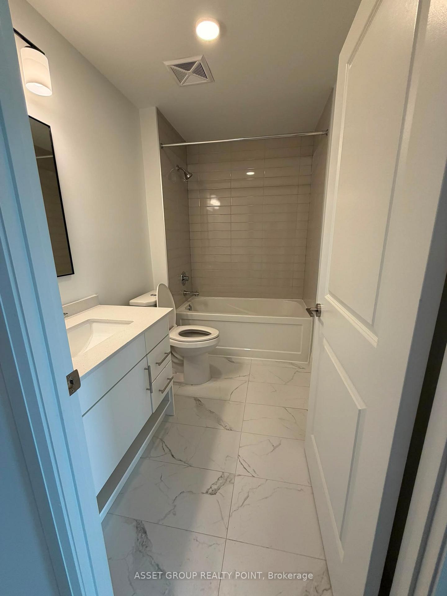 Photo 5 of Unit 206, 1333 Weber Street E, Kitchener, Stanley Park — HOMEH