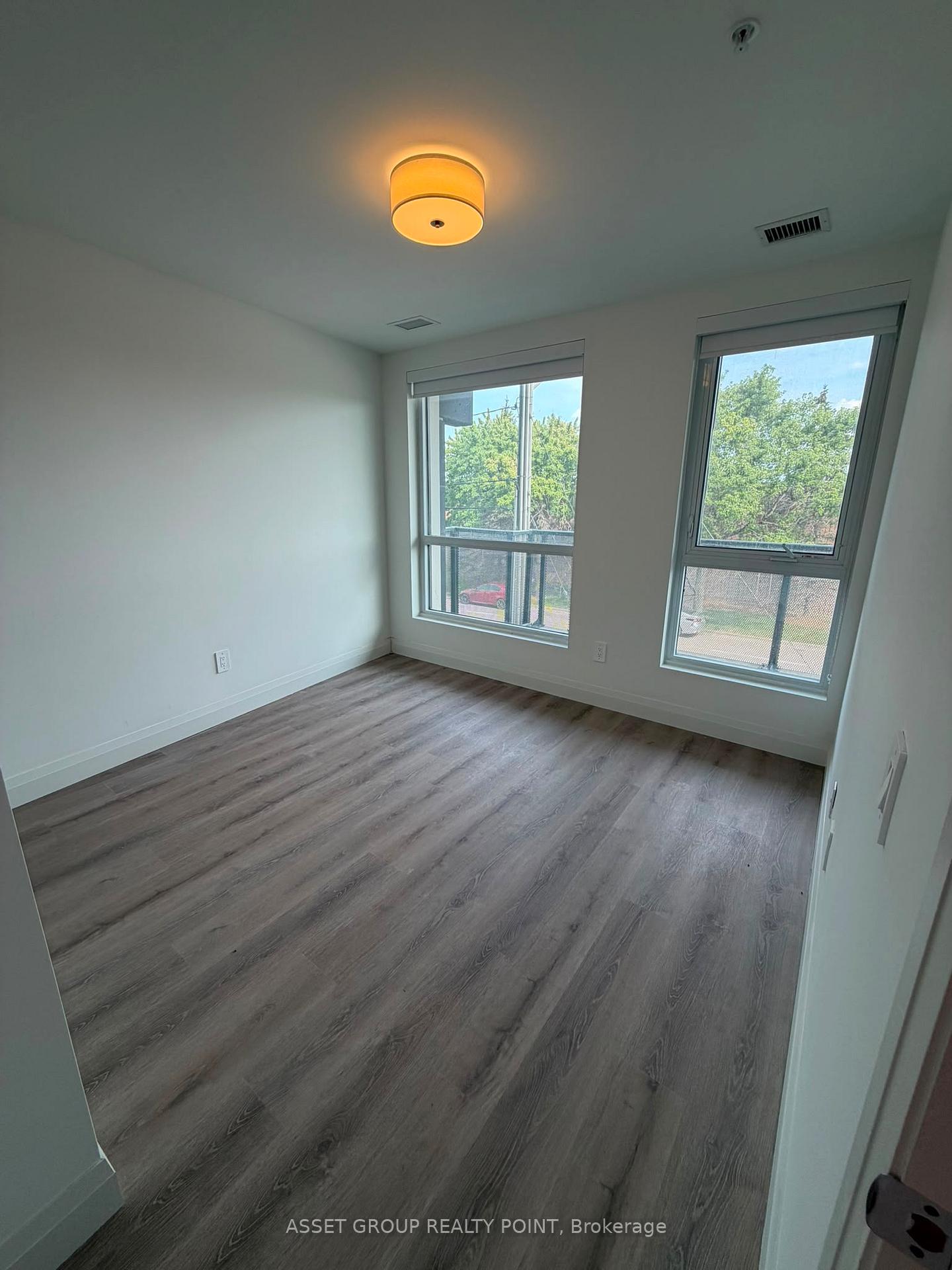 Photo 8 of Unit 206, 1333 Weber Street E, Kitchener, Stanley Park — HOMEH