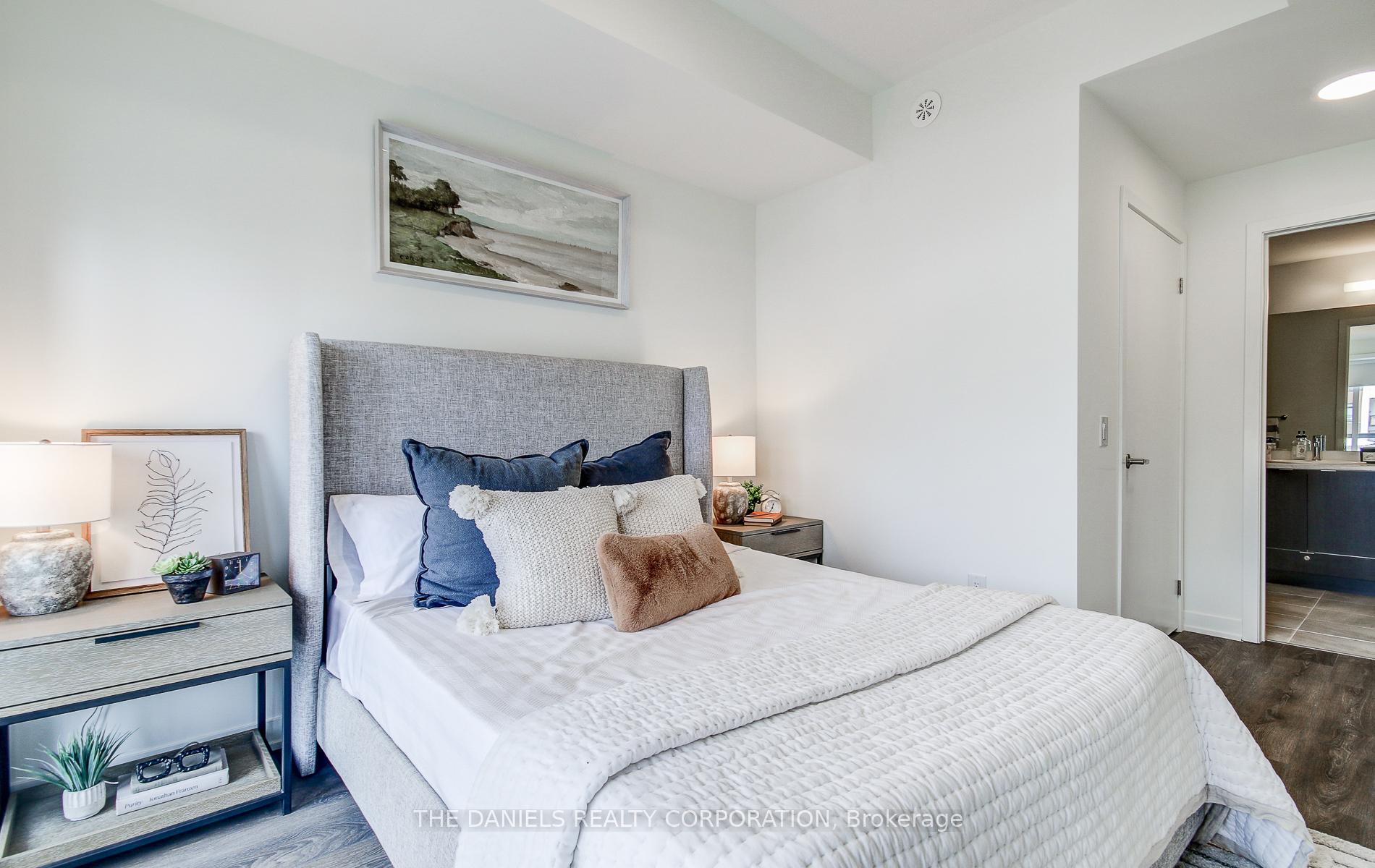 Photo 19 of Unit 211, 165 Canon Jackson Drive, North York, Beechborough-Greenbrook — HOMEH