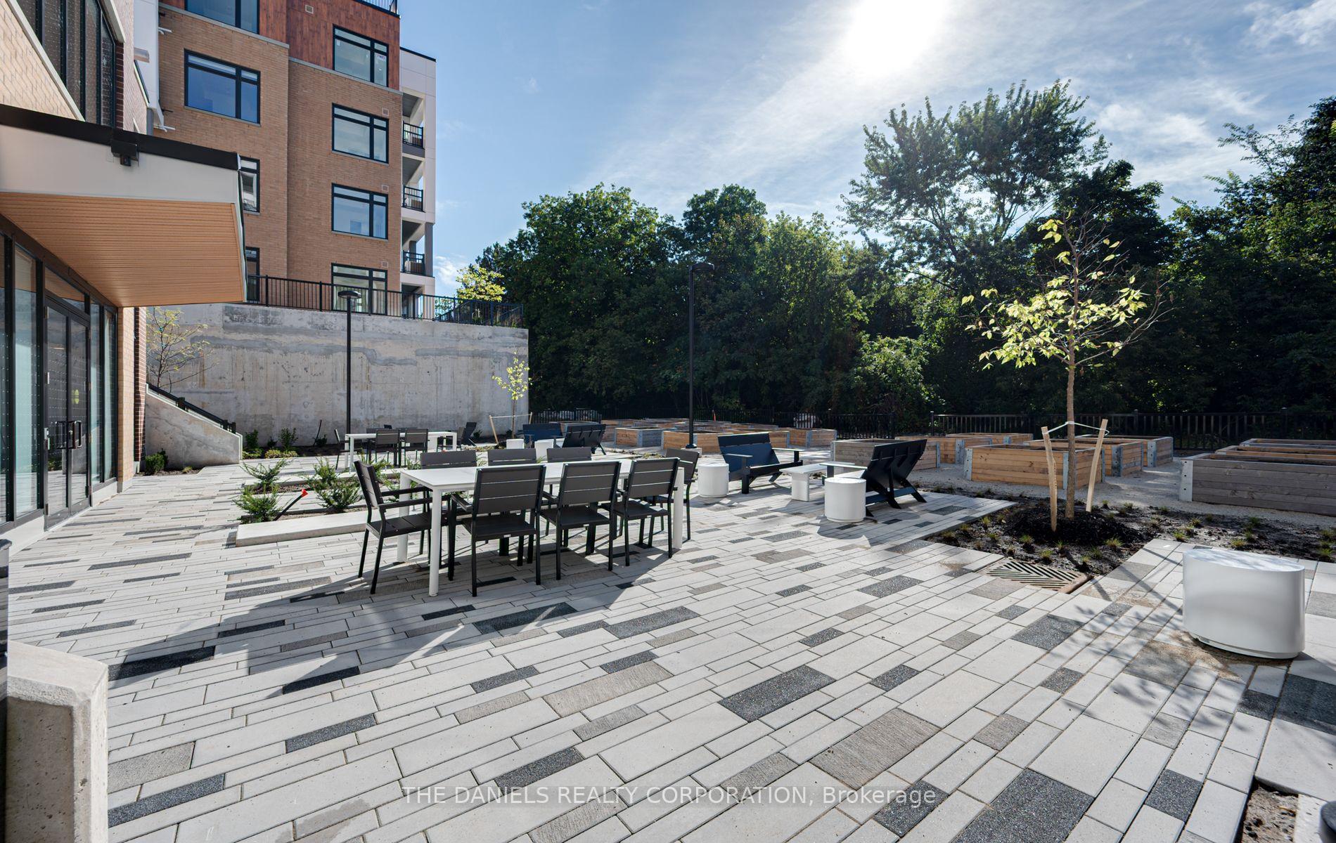 Photo 31 of Unit 211, 165 Canon Jackson Drive, North York, Beechborough-Greenbrook — HOMEH