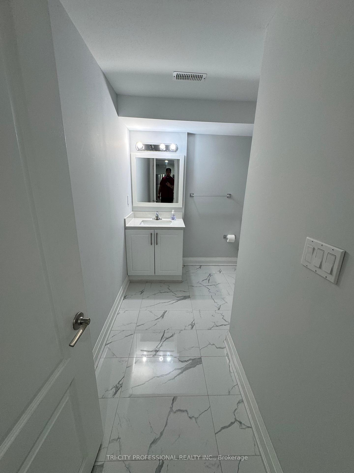 Photo 8 of 13 Riley Avenue E, Pelham, Fonthill — HOMEH