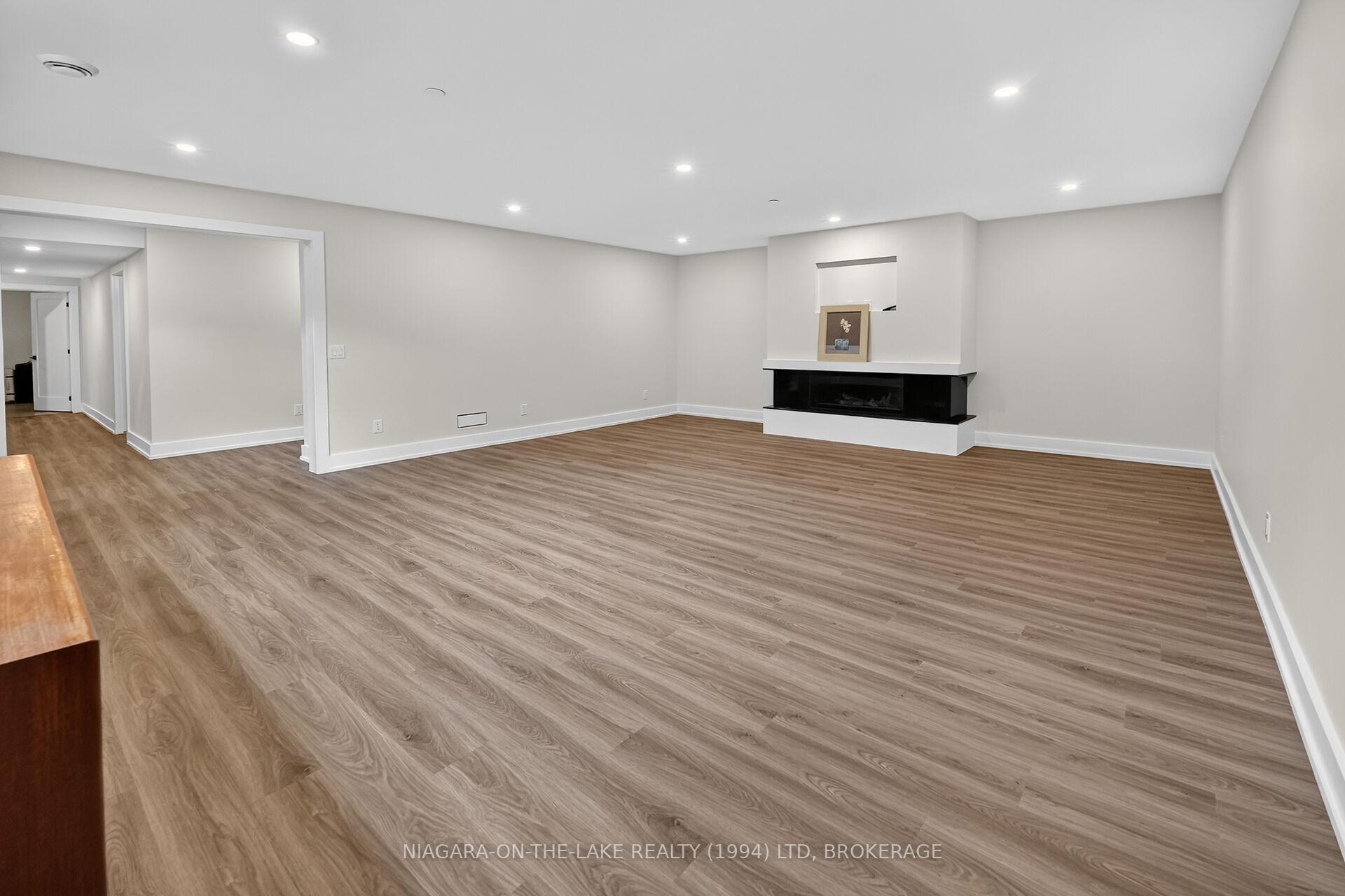Photo 29 of 256 Clare Avenue, Welland, Prince Charles — HOMEH