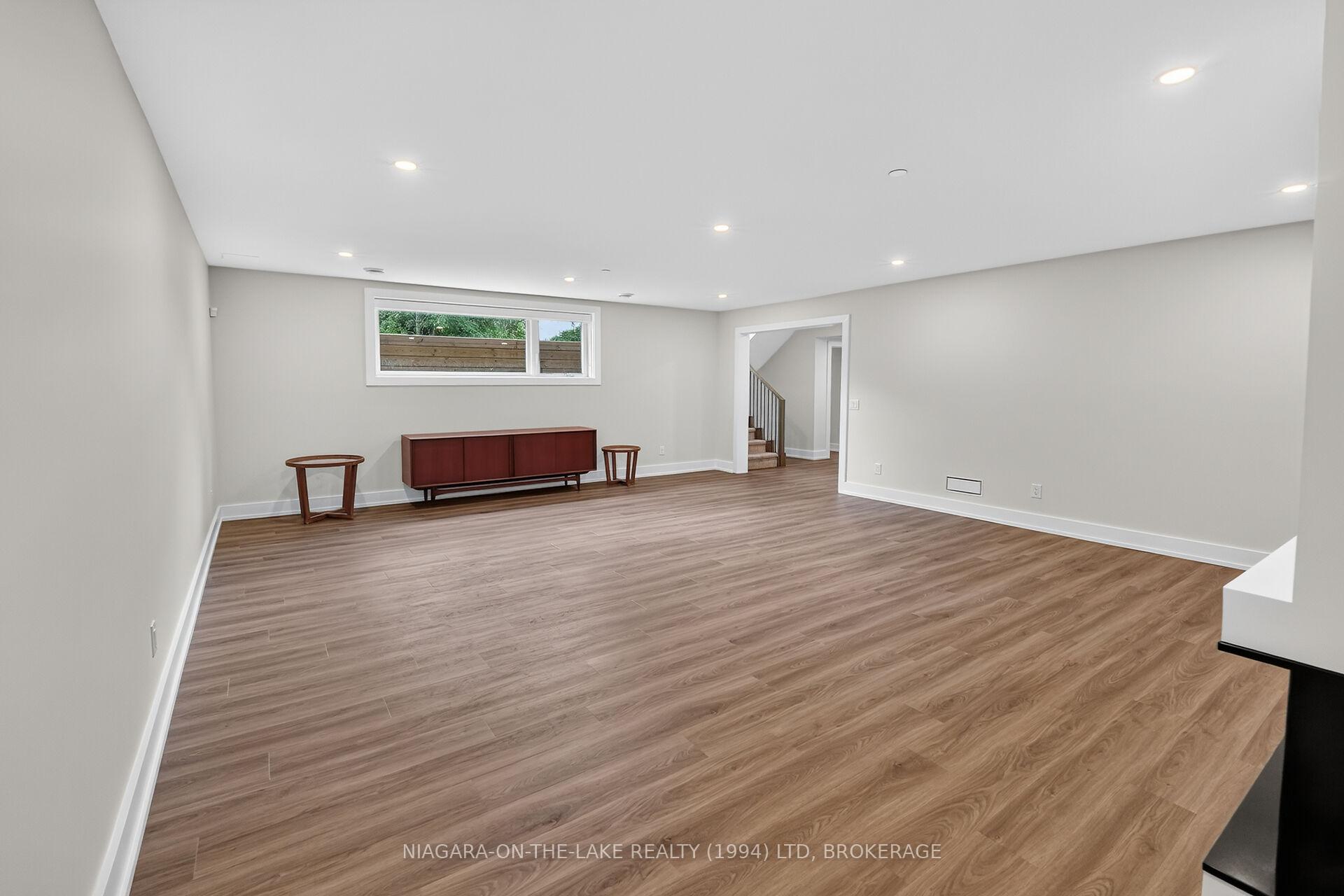 Photo 30 of 256 Clare Avenue, Welland, Prince Charles — HOMEH