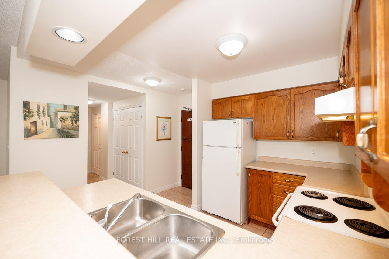Photo 11 of Unit 102, 262 Dundas Street E, Hamilton, Waterdown — HOMEH