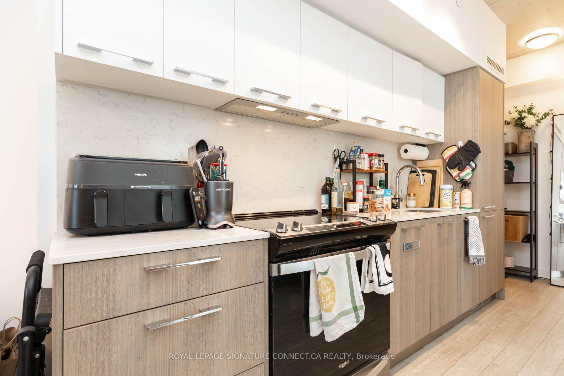 Photo 4 of Unit 902, 45 Baseball Place, Toronto, South Riverdale — HOMEH