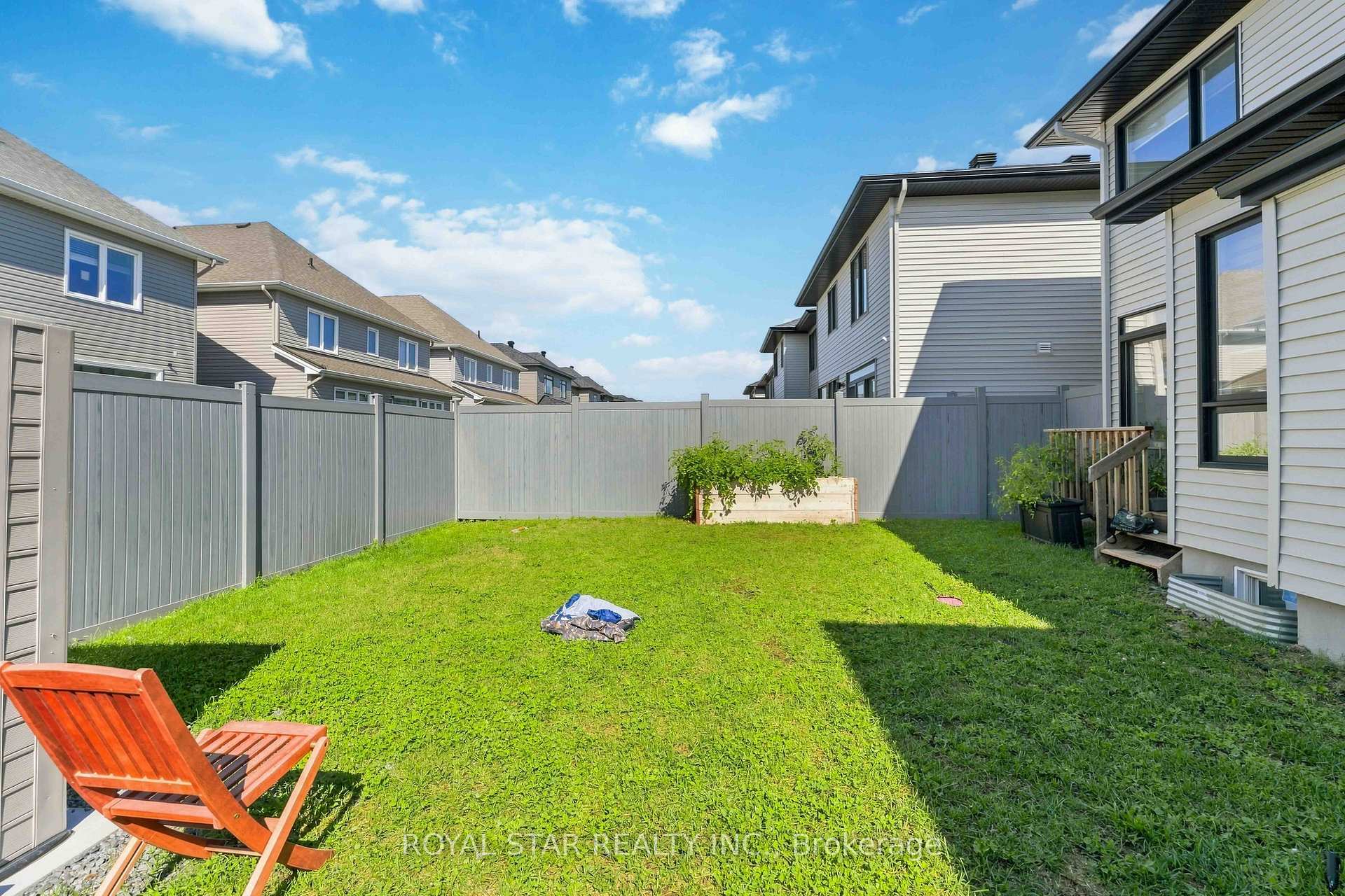 Photo 29 of 240 Dagenham Street, Ottawa, Stittsville (South) — HOMEH