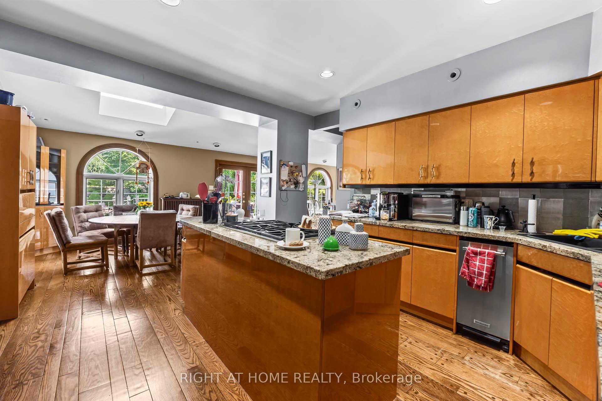 Photo 20 of 287 Russell Hill Road, Toronto, Casa Loma — HOMEH