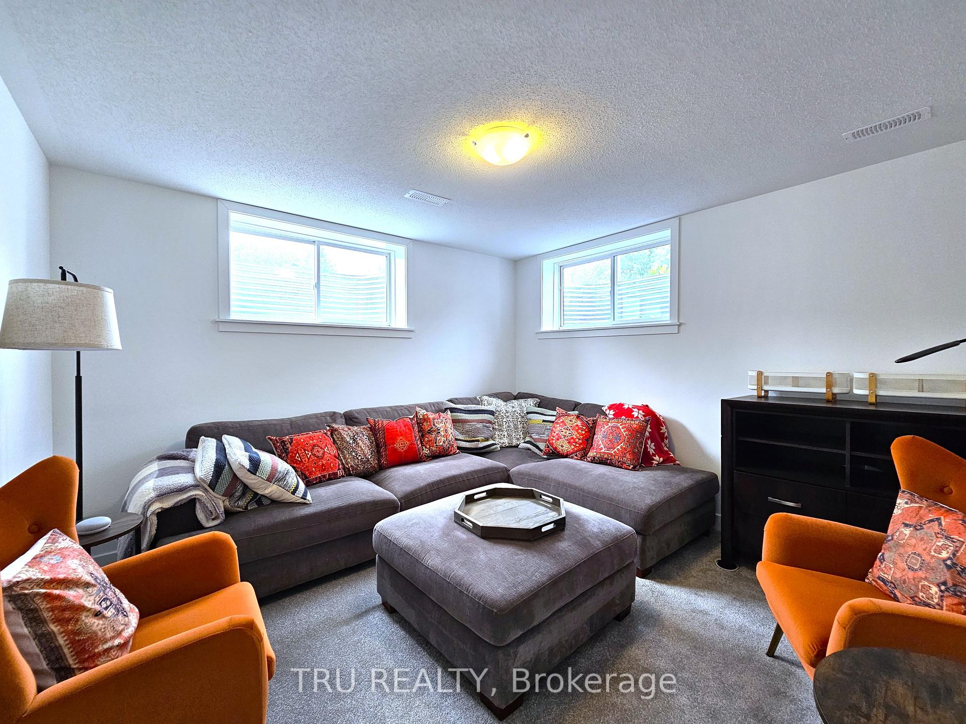 Photo 28 of 332 Makobe Lane, Ottawa, Riverside South/Gloucester Glen — HOMEH
