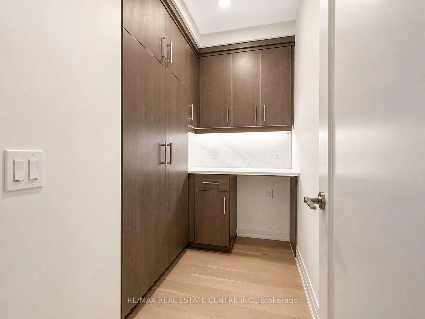Photo 27 of Unit 605, 71 Wyndham Street S, Guelph, St. Patrick's Ward — HOMEH