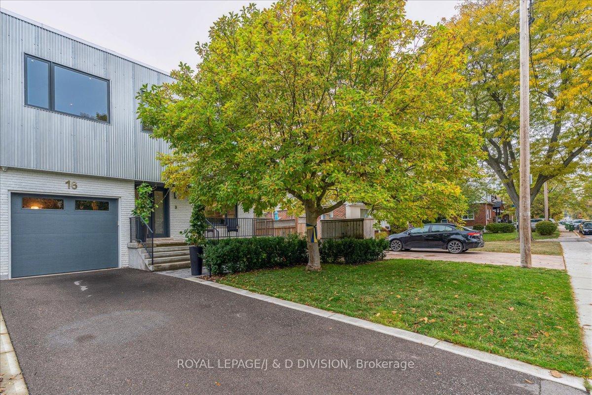 Photo 1 of 16 Forty First Street, Etobicoke, Long Branch — HOMEH