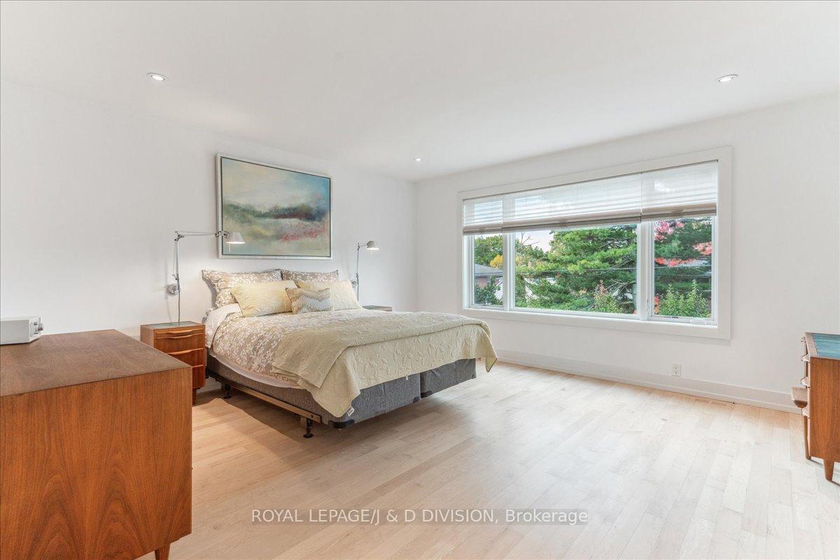 Photo 24 of 16 Forty First Street, Etobicoke, Long Branch — HOMEH