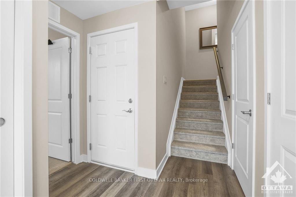 Photo 6 of 146 Visor Private, Ottawa, Kanata - Emerald Meadows/Trailwest — HOMEH