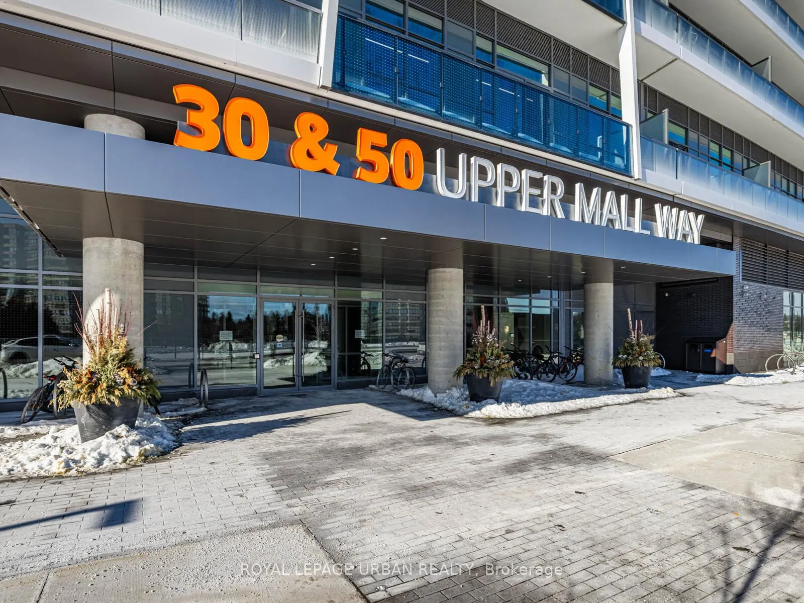 Photo 2 of Unit 2506, 30 Upper Mall Way, Vaughan, Brownridge — HOMEH
