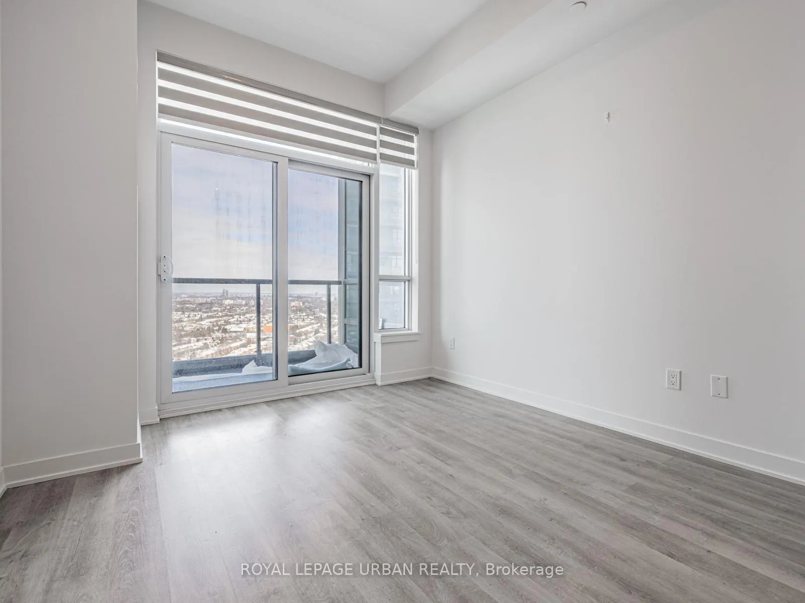 Photo 16 of Unit 2506, 30 Upper Mall Way, Vaughan, Brownridge — HOMEH