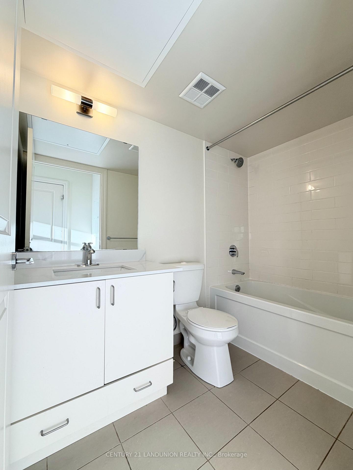 Photo 7 of Unit 503, 8110 Birchmount Road, Markham, Unionville — HOMEH
