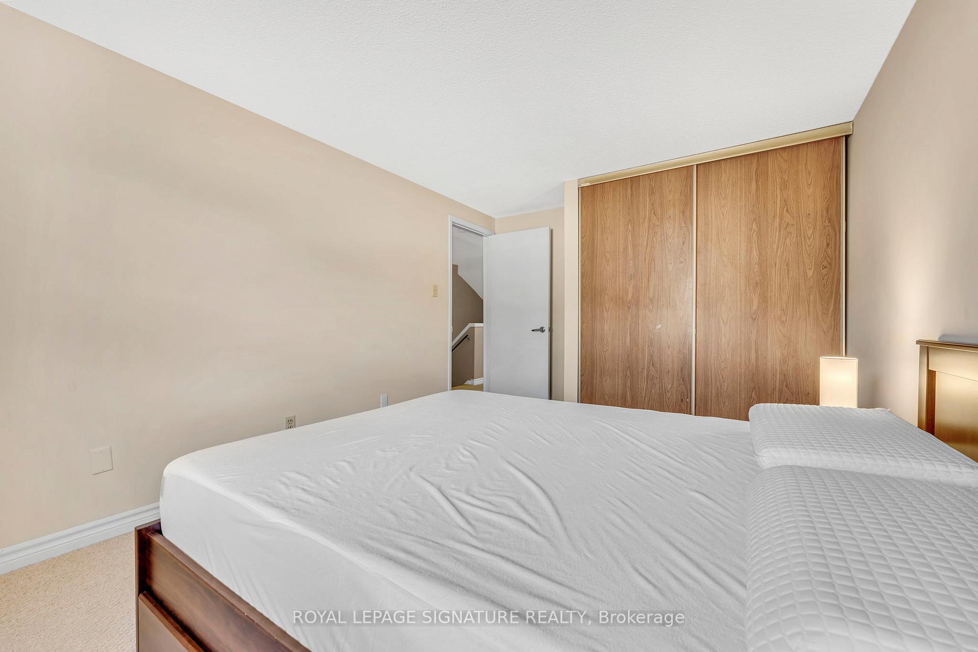 Photo 17 of Unit 33, 2079 The Collegeway Road, Mississauga, Erin Mills — HOMEH