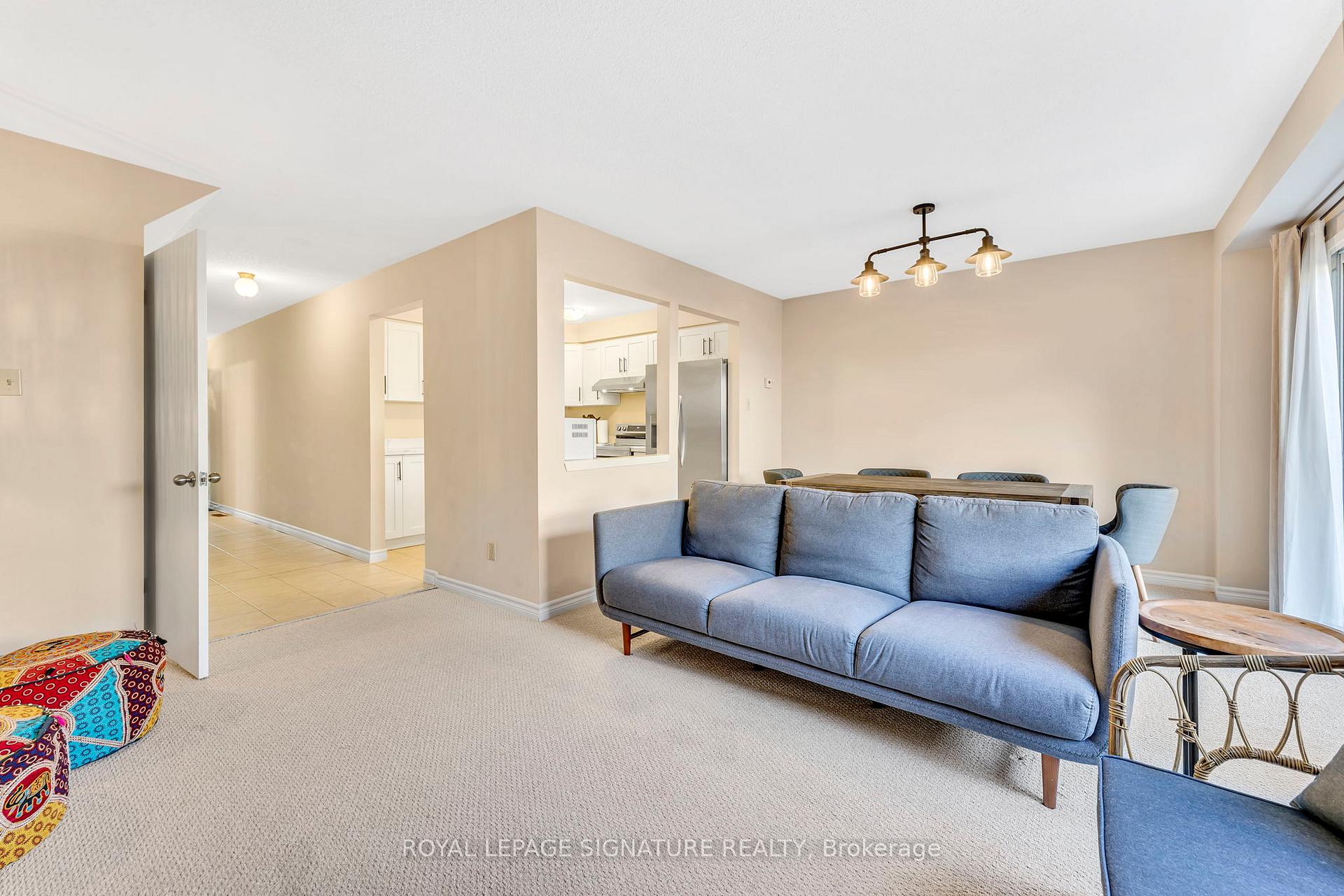 Photo 23 of Unit 33, 2079 The Collegeway Road, Mississauga, Erin Mills — HOMEH